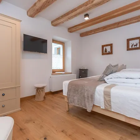 Ciesa Dela Maestra Apartment *
